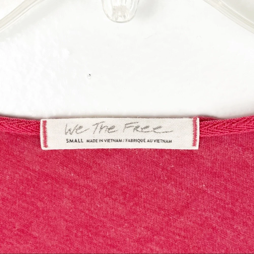 FREE PEOPLE WE THE FREE Scoop Neck Slouchy Distressed Snap Cuff Top, Size Small